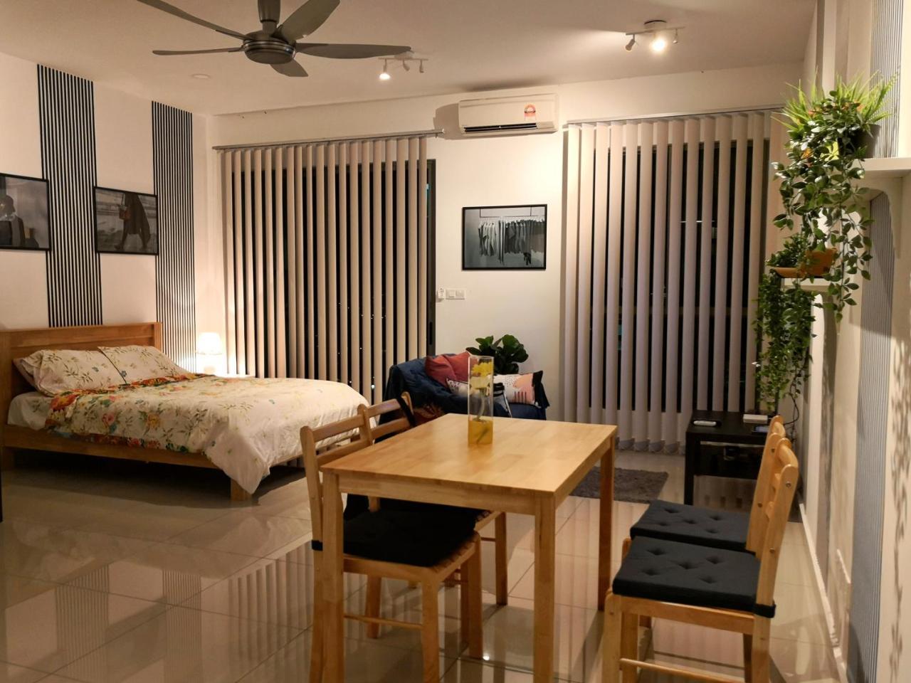 Colour-Theme Designed, Private Studio Home, Cybersquare 27B Cyberjaya, Flexihome-My Exteriér fotografie
